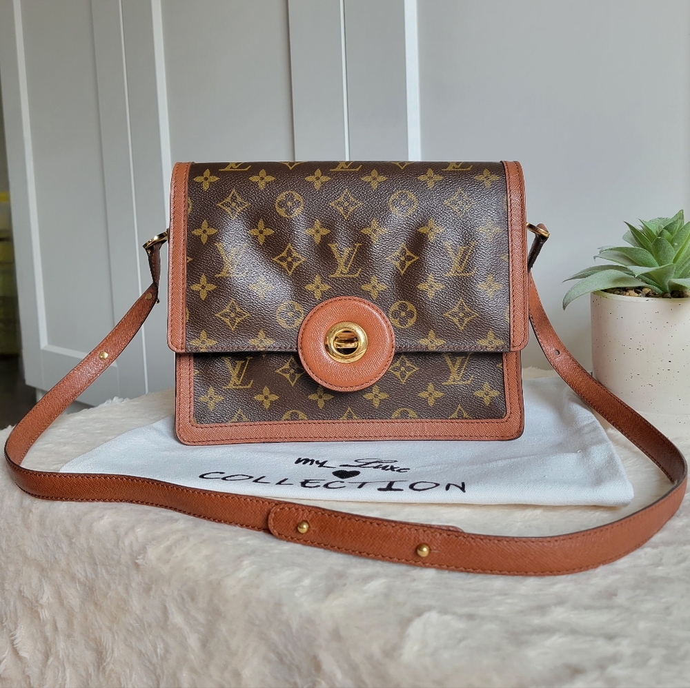 💕Beautiful Louis Vuitton Crossbody Shoulder Monogram - RASPAIL